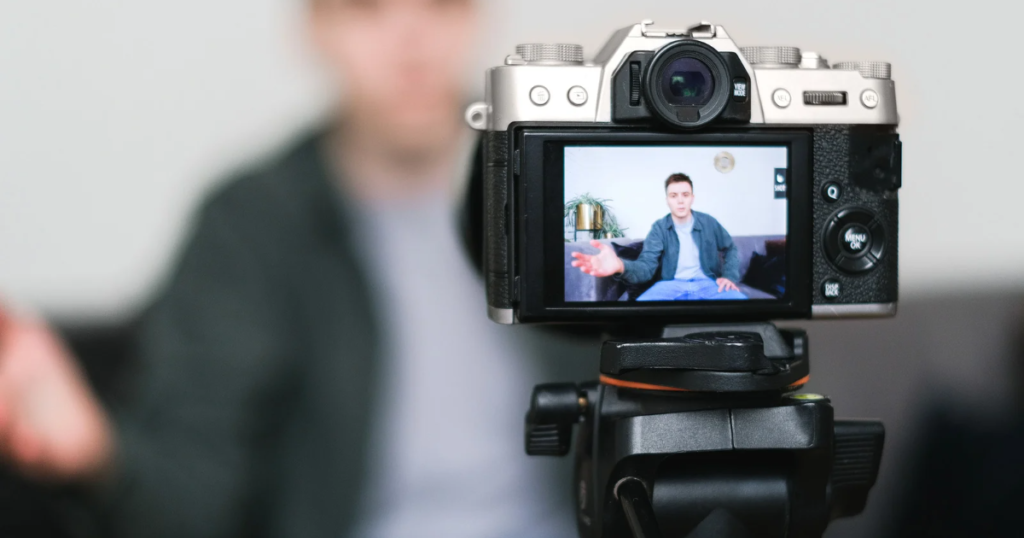 The Pros and Cons of Short-Form Content